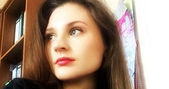 Анна Маслова