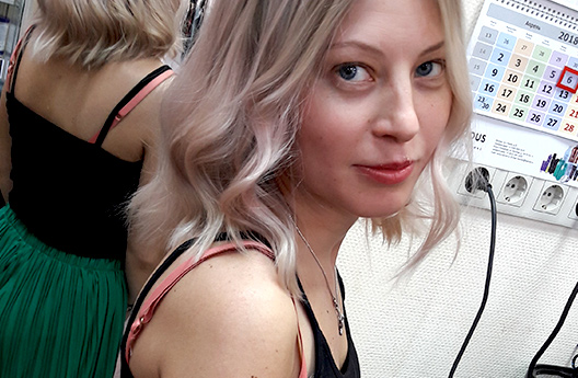 Анна Зоткина