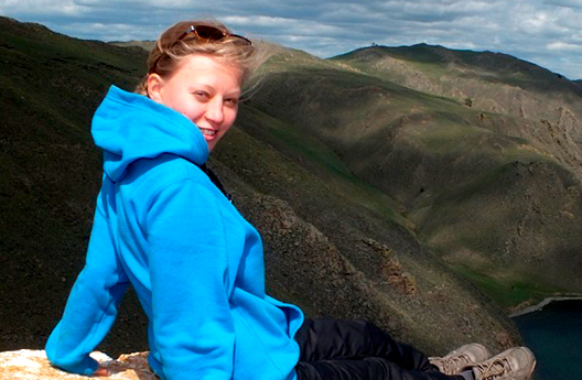 Анна Зоткина