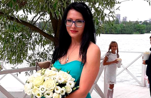 Я поняла, почему мне необходима тишина. Я нормальная)))